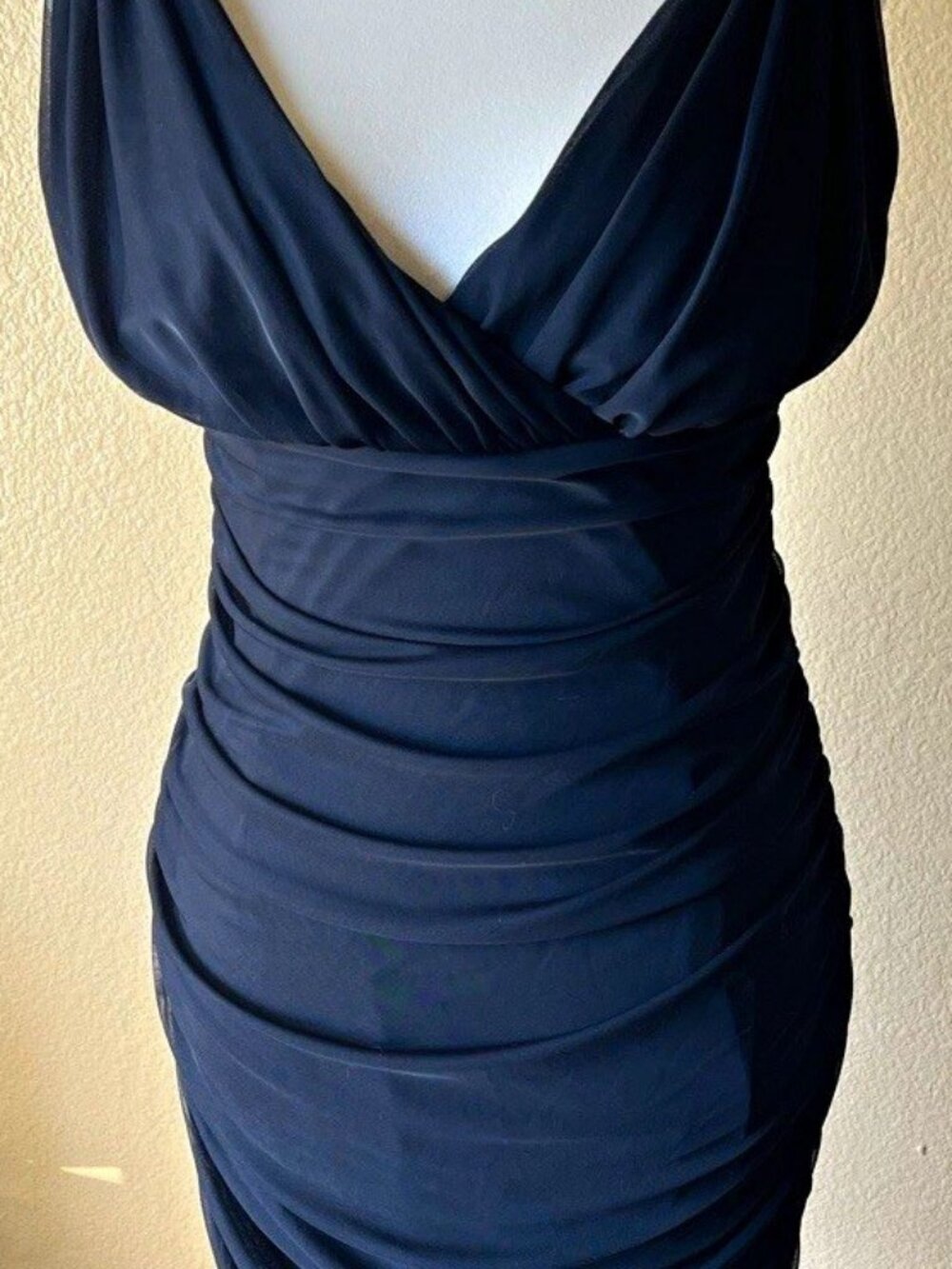 DB Studio Black Ruched Sleeveless V-Neck Sheath Dress Beaded Straps Size 8 NWT